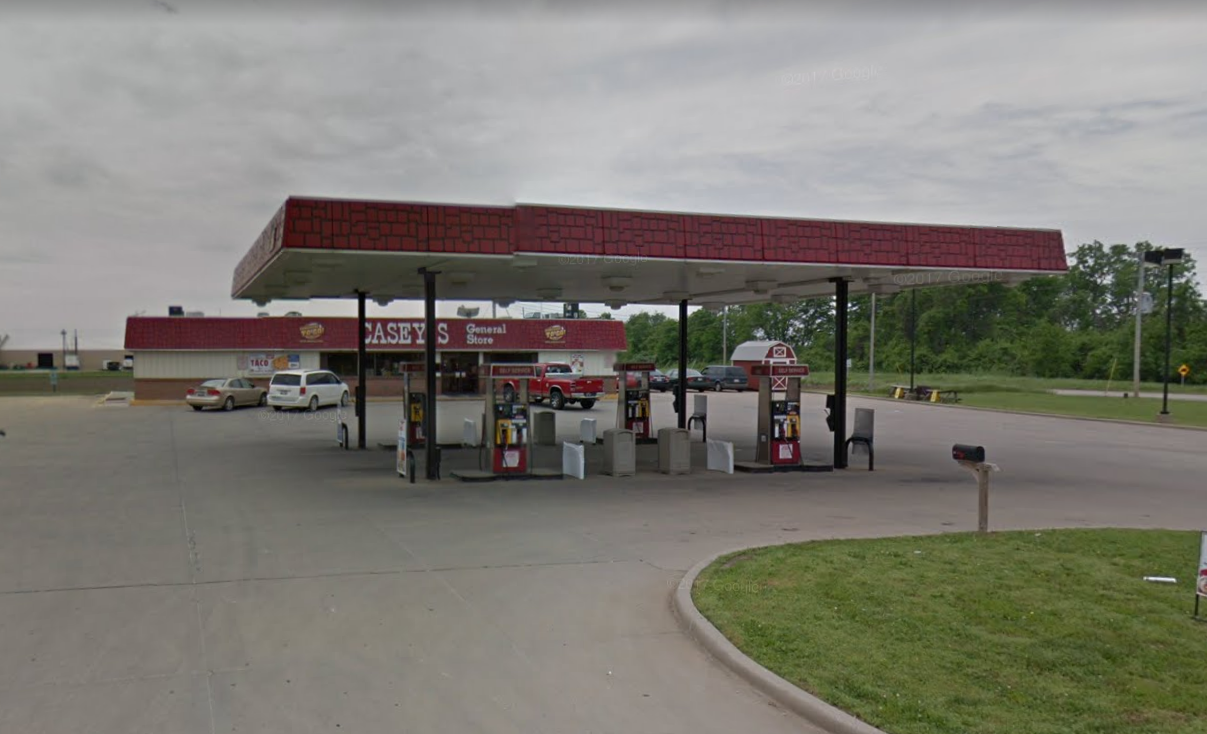 Roxana PD searching for gas station robbery suspect